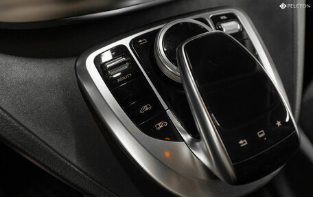 Mercedes-Benz V-Класс, 2016 год, 3 200 000 рублей, 25 фотография