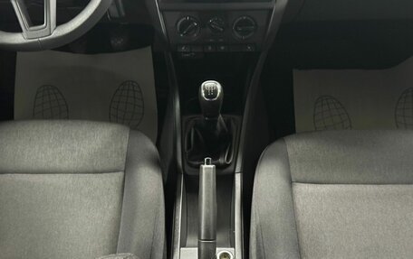 Skoda Rapid I, 2018 год, 1 049 000 рублей, 16 фотография