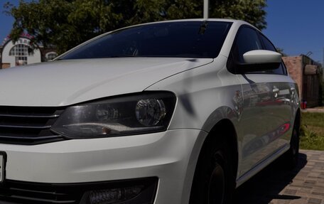 Volkswagen Polo VI (EU Market), 2015 год, 1 200 000 рублей, 2 фотография