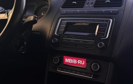 Volkswagen Polo VI (EU Market), 2015 год, 1 200 000 рублей, 7 фотография
