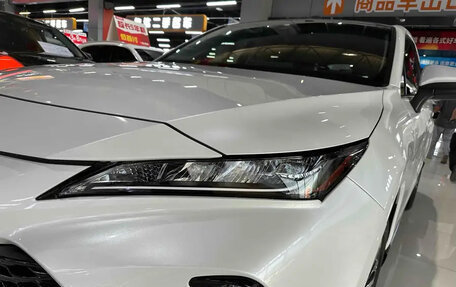 Toyota Venza, 2023 год, 2 400 000 рублей, 8 фотография