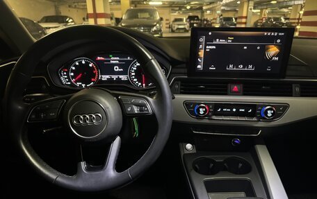 Audi A4, 2022 год, 2 950 000 рублей, 5 фотография