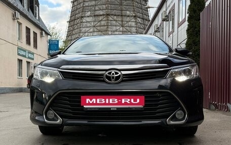 Toyota Camry, 2016 год, 1 890 000 рублей, 6 фотография
