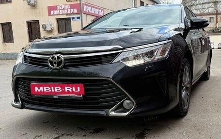 Toyota Camry, 2016 год, 1 890 000 рублей, 7 фотография