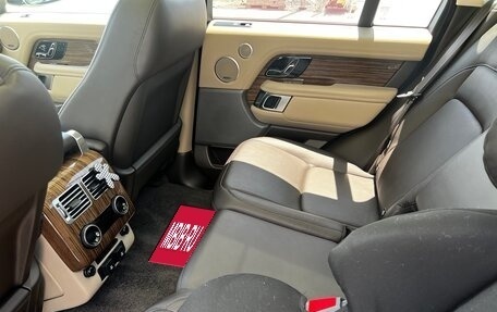 Land Rover Range Rover IV рестайлинг, 2018 год, 8 640 000 рублей, 6 фотография