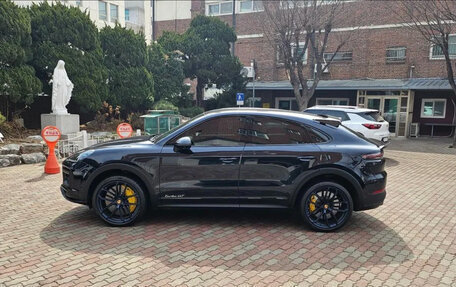 Porsche Cayenne III, 2022 год, 16 879 000 рублей, 2 фотография
