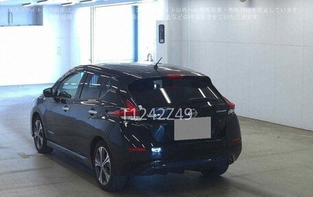 Nissan Leaf II, 2018 год, 1 490 000 рублей, 5 фотография