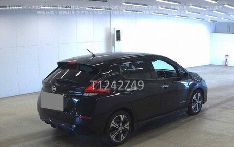 Nissan Leaf II, 2018 год, 1 490 000 рублей, 6 фотография