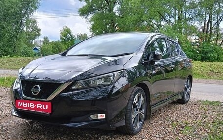 Nissan Leaf II, 2018 год, 1 490 000 рублей, 7 фотография