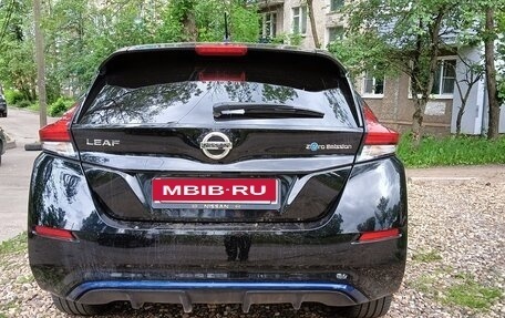 Nissan Leaf II, 2018 год, 1 490 000 рублей, 11 фотография