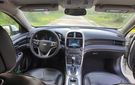 Chevrolet Malibu VIII, 2012 год, 870 000 рублей, 4 фотография