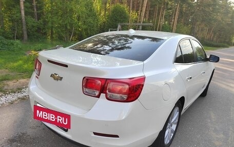 Chevrolet Malibu VIII, 2012 год, 870 000 рублей, 3 фотография