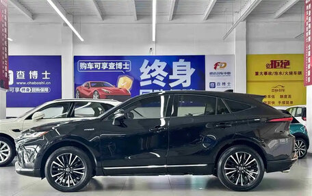 Toyota Venza, 2023 год, 3 908 338 рублей, 3 фотография