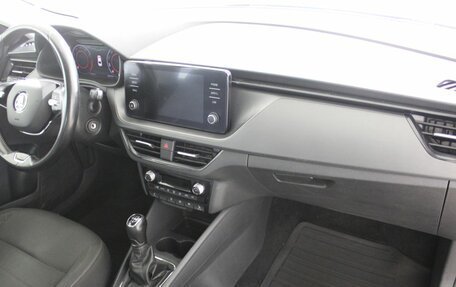 Skoda Rapid II, 2021 год, 1 550 000 рублей, 14 фотография