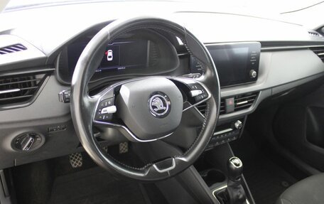 Skoda Rapid II, 2021 год, 1 550 000 рублей, 12 фотография