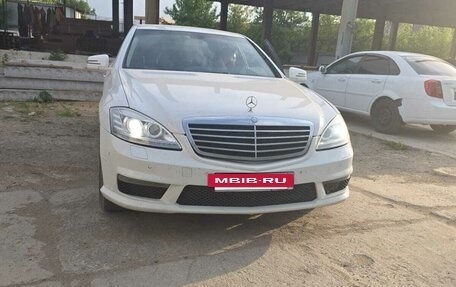 Mercedes-Benz S-Класс, 2007 год, 1 700 000 рублей, 10 фотография