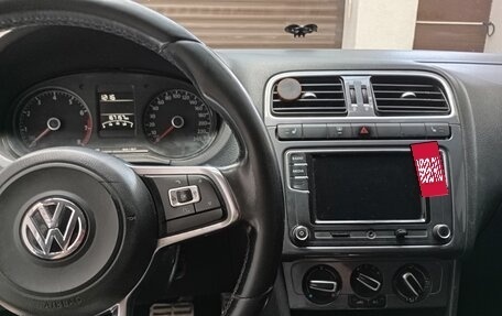Volkswagen Polo VI (EU Market), 2018 год, 1 100 000 рублей, 7 фотография