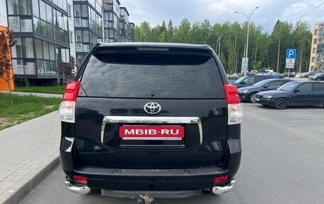 Toyota Land Cruiser Prado 150 рестайлинг 2, 2011 год, 2 350 000 рублей, 8 фотография