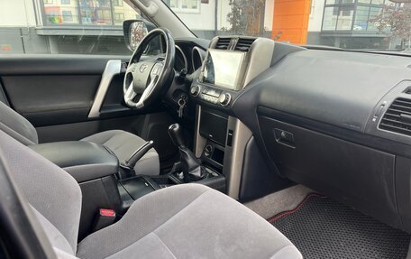 Toyota Land Cruiser Prado 150 рестайлинг 2, 2011 год, 2 350 000 рублей, 9 фотография