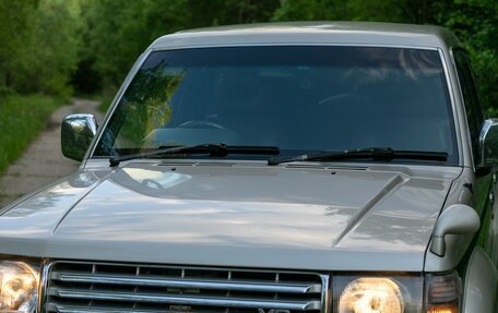 Mitsubishi Pajero III рестайлинг, 1993 год, 680 000 рублей, 4 фотография