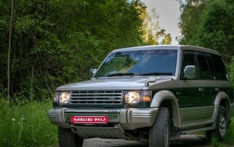 Mitsubishi Pajero III рестайлинг, 1993 год, 680 000 рублей, 3 фотография