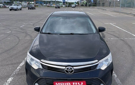 Toyota Camry, 2015 год, 1 400 000 рублей, 2 фотография