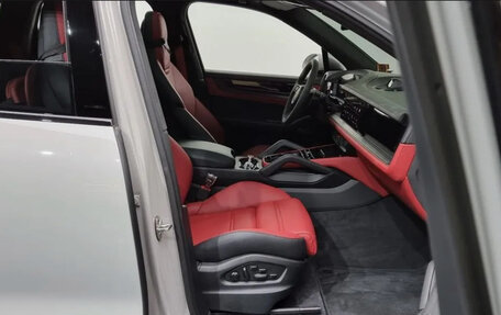 Porsche Cayenne III, 2025 год, 26 500 000 рублей, 9 фотография