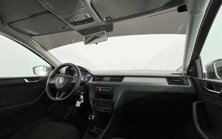 Skoda Rapid I, 2019 год, 1 075 000 рублей, 12 фотография