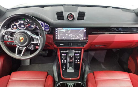 Porsche Cayenne III, 2022 год, 7 553 700 рублей, 7 фотография