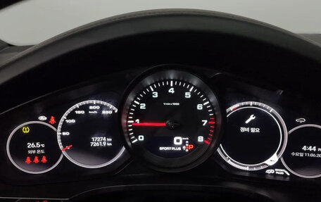Porsche Cayenne III, 2022 год, 7 553 700 рублей, 8 фотография
