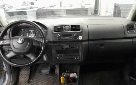 Skoda Fabia II, 2010 год, 499 000 рублей, 5 фотография