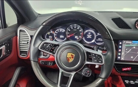 Porsche Cayenne III, 2022 год, 7 553 700 рублей, 13 фотография