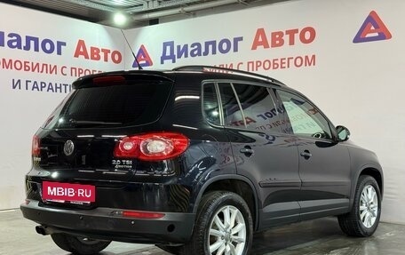 Volkswagen Tiguan I, 2011 год, 1 115 000 рублей, 3 фотография
