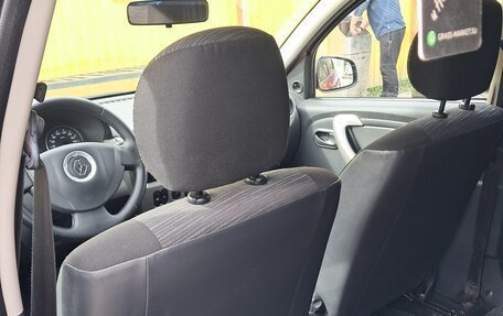 Renault Sandero I, 2011 год, 680 000 рублей, 5 фотография