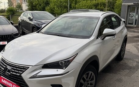 Lexus NX I, 2018 год, 3 100 000 рублей, 3 фотография