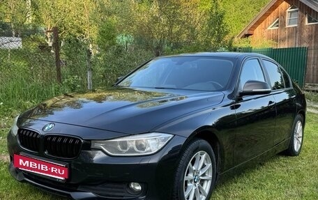 BMW 3 серия, 2013 год, 1 545 000 рублей, 8 фотография
