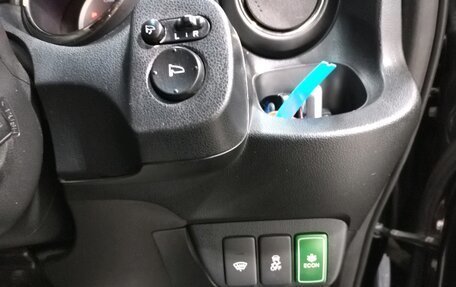 Honda Fit Shuttle I рестайлинг, 2013 год, 920 000 рублей, 13 фотография