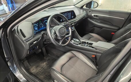 Hyundai Sonata VIII, 2019 год, 2 600 000 рублей, 2 фотография