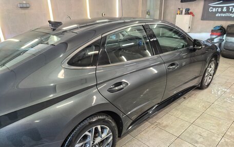 Hyundai Sonata VIII, 2019 год, 2 600 000 рублей, 5 фотография