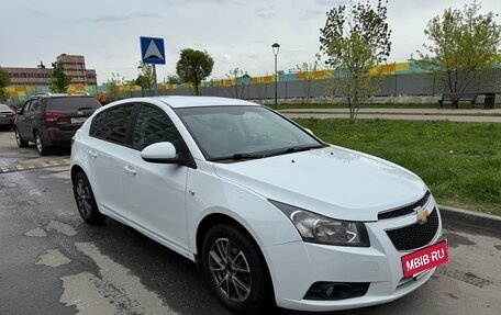 Chevrolet Cruze II, 2012 год, 830 000 рублей, 3 фотография