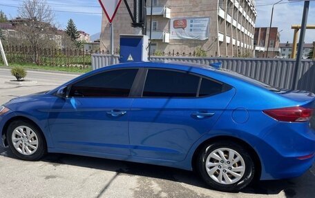 Hyundai Elantra VI рестайлинг, 2017 год, 1 250 000 рублей, 5 фотография
