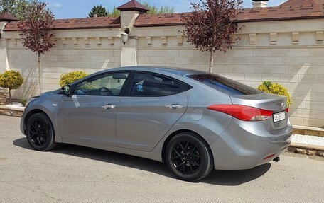 Hyundai Avante, 2011 год, 975 000 рублей, 5 фотография