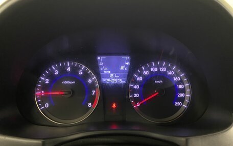 Hyundai Solaris II рестайлинг, 2013 год, 787 000 рублей, 18 фотография