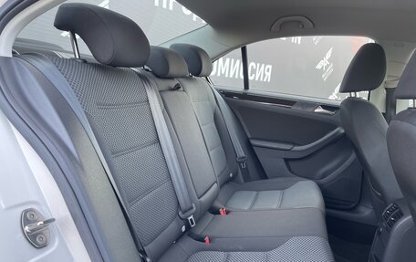 Volkswagen Jetta VI, 2015 год, 1 440 000 рублей, 10 фотография