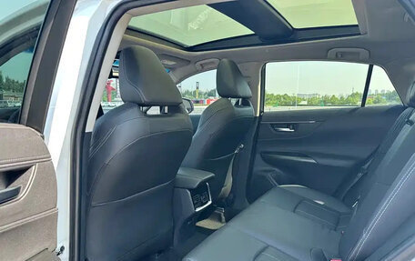 Toyota Harrier, 2022 год, 3 300 855 рублей, 9 фотография