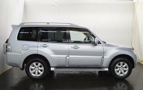 Mitsubishi Pajero IV, 2010 год, 1 803 000 рублей, 4 фотография