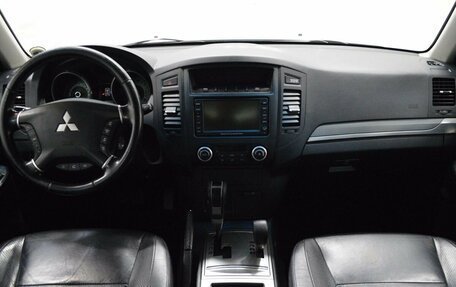 Mitsubishi Pajero IV, 2010 год, 1 803 000 рублей, 14 фотография