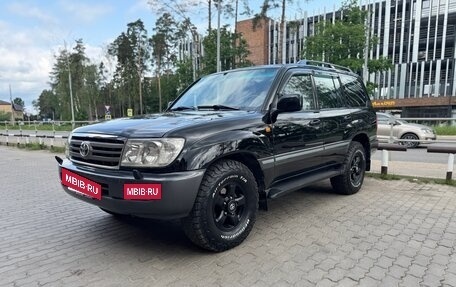 Toyota Land Cruiser 100 рестайлинг 2, 2006 год, 3 900 000 рублей, 8 фотография