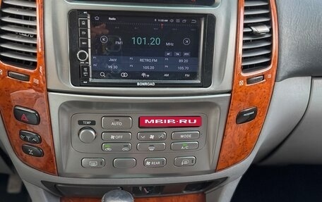 Toyota Land Cruiser 100 рестайлинг 2, 2006 год, 3 900 000 рублей, 11 фотография