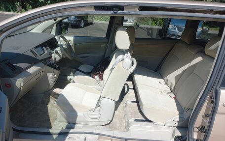 Toyota ISis I, 2013 год, 1 480 000 рублей, 22 фотография